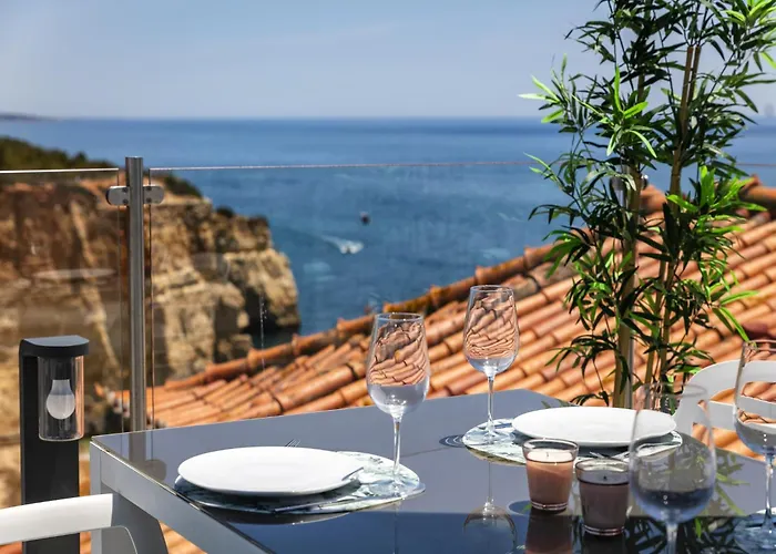 Overlooking With Pool * Benagil