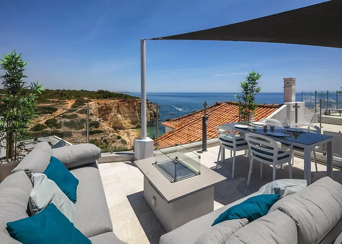 Overlooking With Pool Benagil